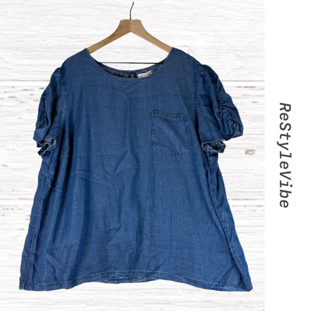 LC LAUREN CONRAD Women’s Size 2X T-Shirt Top Blouse Tee Chambray NWT